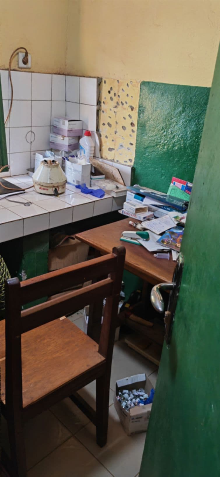 Central African Republic field gallery image 8