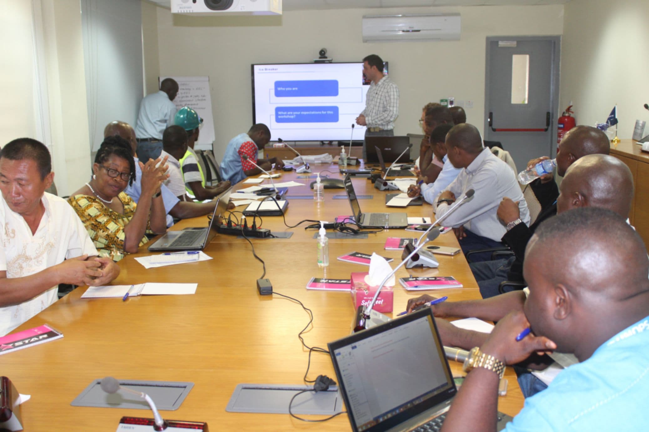 Proposal support for integrating ESHS requirements - field context image