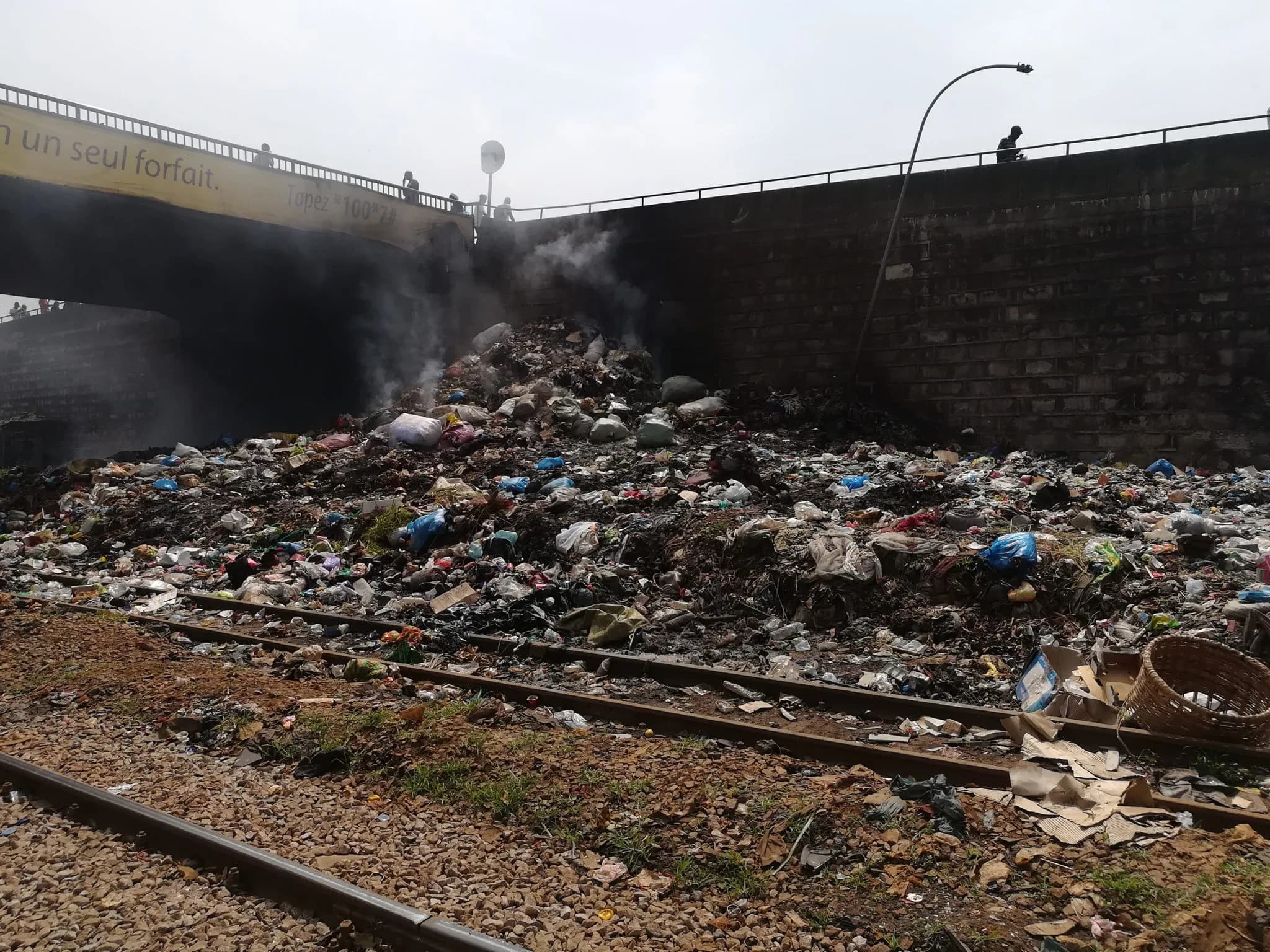 Site context used for waste management and environmental risk assessment